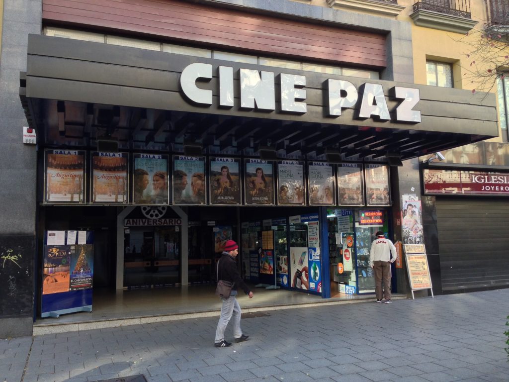 El Cine Paz se mantiene en pie desde 1943 en la calle Fuencarral 125. Foto: Nacho Cortés