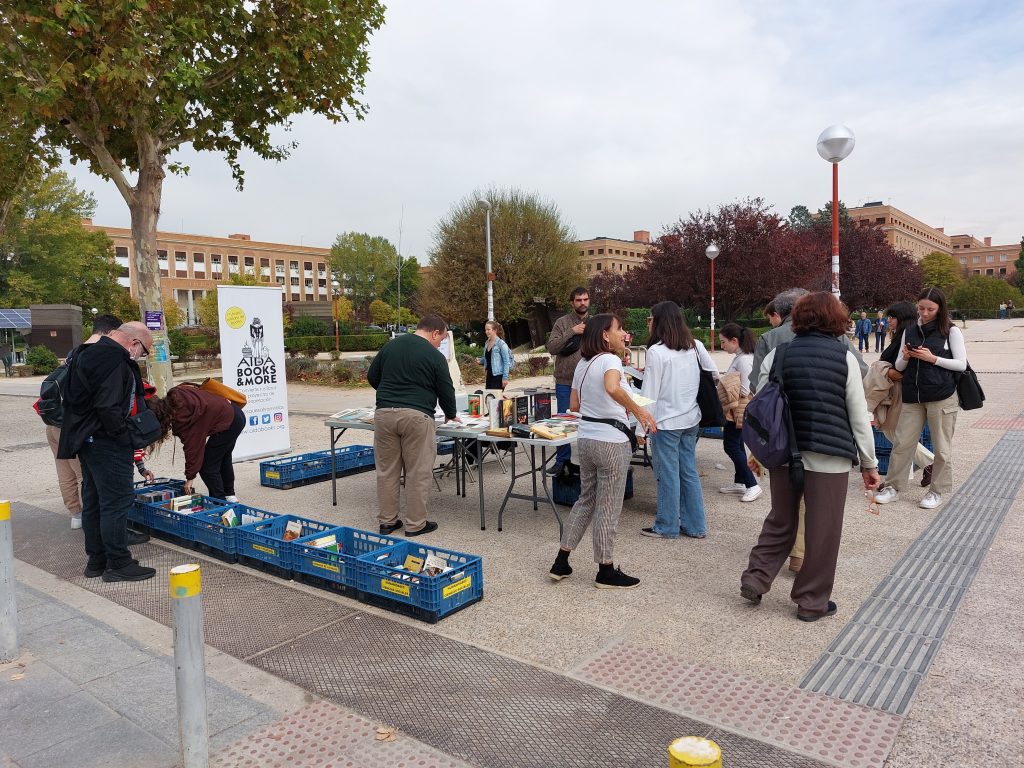 Librería solidaria